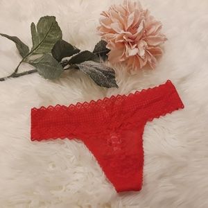 (VICTORIA'S SECRET PINK) Red Lace Thong NWT